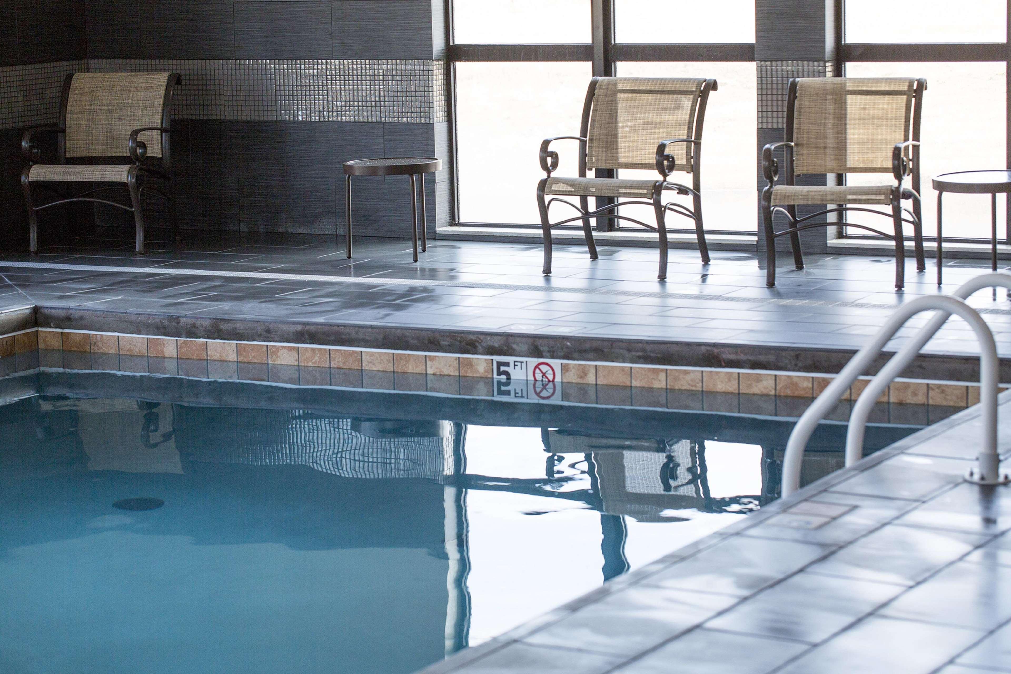 Hampton Inn Mcpherson Extérieur photo