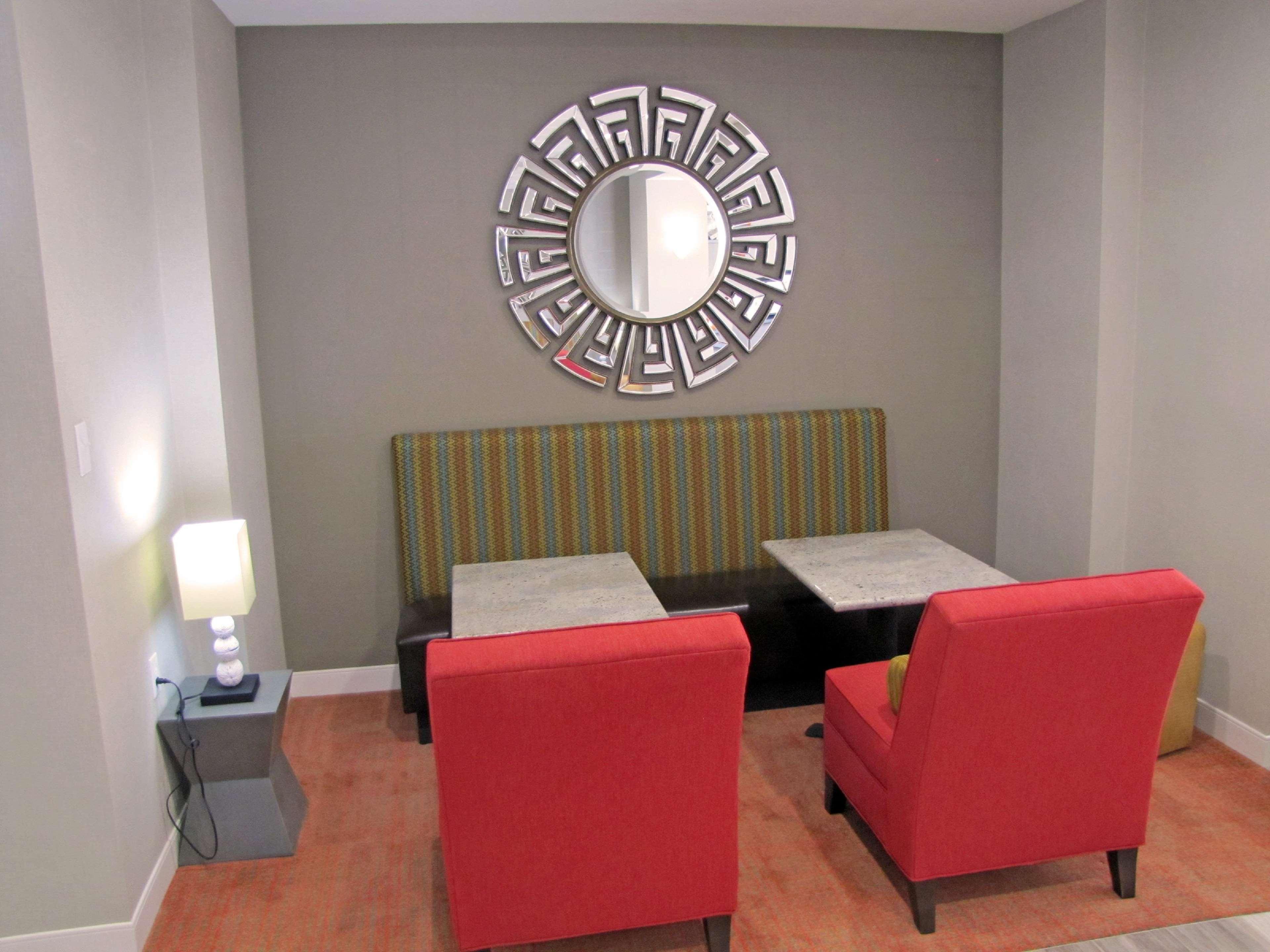 Hampton Inn Mcpherson Extérieur photo