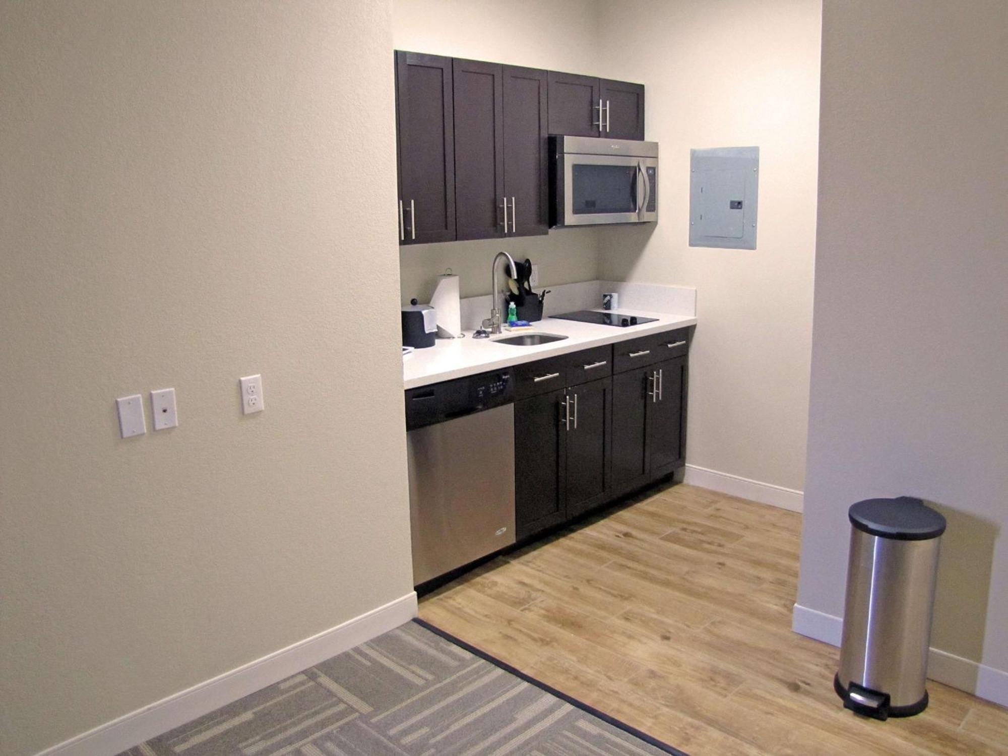 Hampton Inn Mcpherson Extérieur photo
